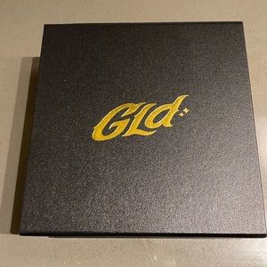 GLD jewelry box and pouch